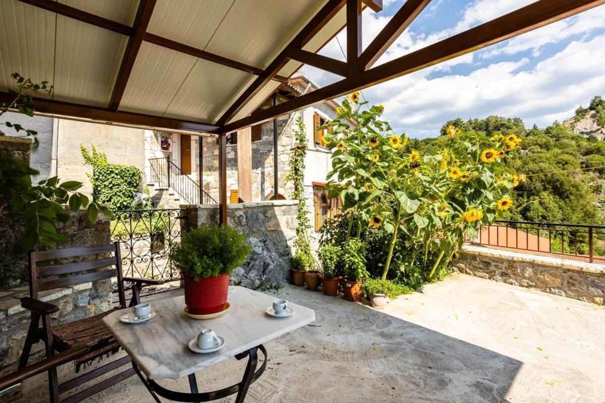 Stemnitsa Stone Residence - Cosy Mountain Escape Екстериор снимка