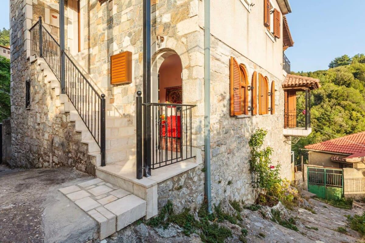 Stemnitsa Stone Residence - Cosy Mountain Escape Екстериор снимка